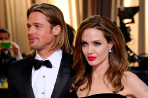 Angelina Jolie lascia una regia da 110mln per non lavorare con l’ex marito Brad Pitt
