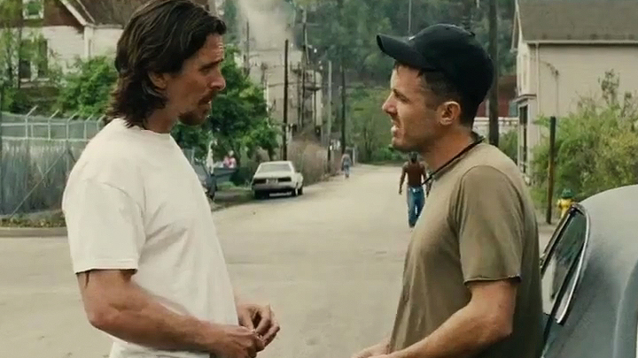 Casey-Affleck-Christian-Bale-nuovo-trailer-e-poster-Out-Of-The-Furnace