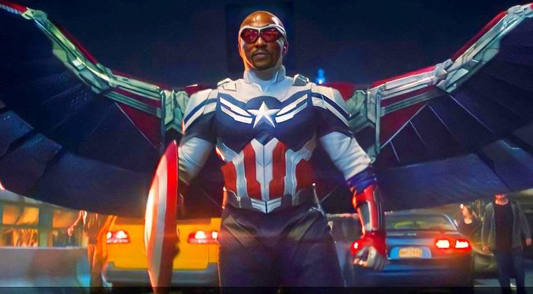 Immagine Copertina «Anthony Mackie rivela la nuova immagine di ‘Captain America 4’ per il Giorno dell’Indipendenza»