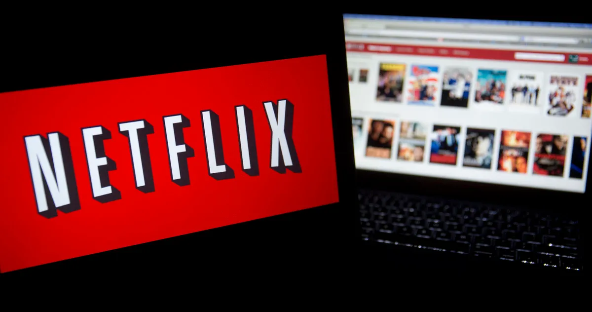 Netflix offrirà l'abbonamento con pubblicità a partire da novembre, al prezzo di 7 dollari al mese