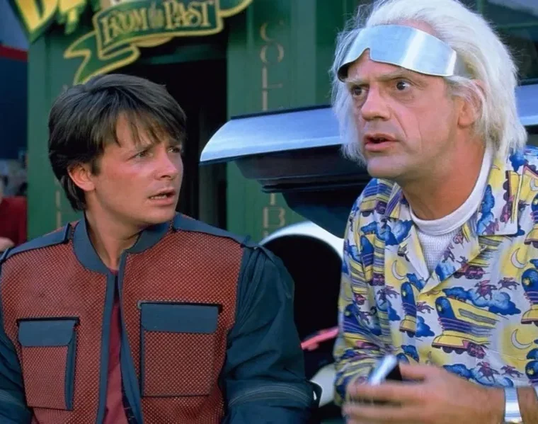 Nessun Reboot Christopher Lloyd e Michael J. Fox annunciano il negozio di Ritorno al futuro