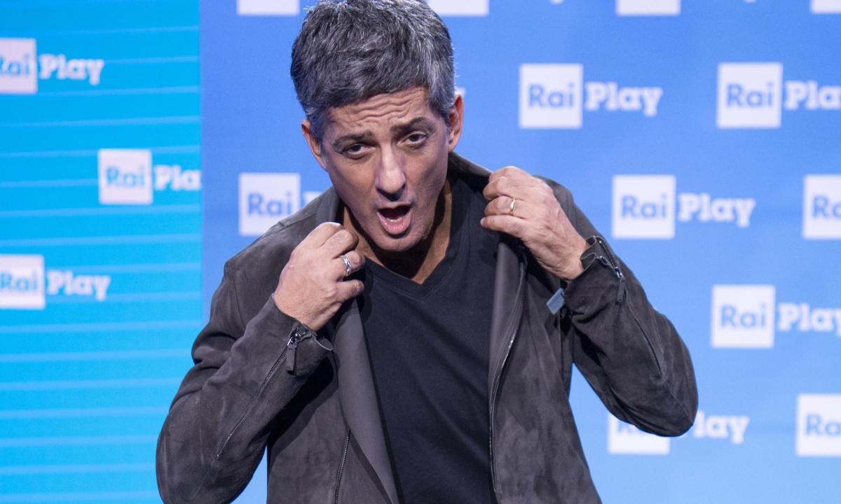 fiorello verso la conduzione di domenica in 2026