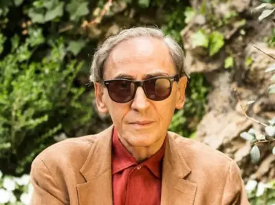 Franco Battiato, cinque anni dopo: l’eredità eterna di un artista che ha cambiato la musica italiana
