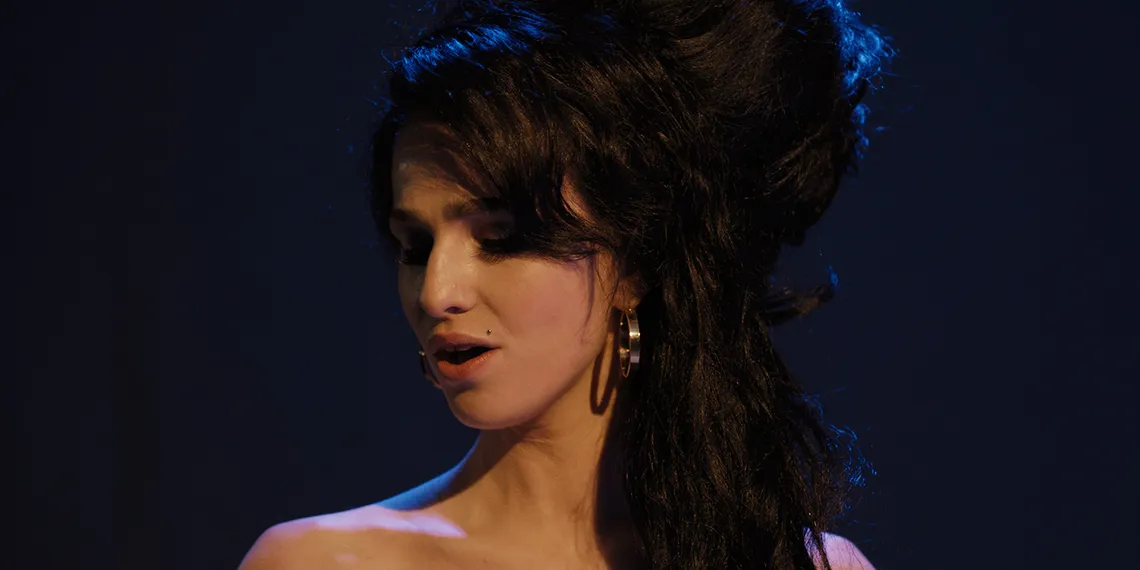 Kelly Clarkson rivela un aneddoto coinvolgente su Amy Winehouse durante il karaoke