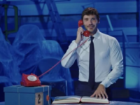 Stefano De Martino torna con Affari Tuoi e pensa già a Sanremo: “Ho ascoltato centinaia di canzoni”