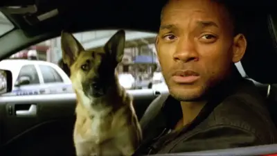 Io Sono Leggenda 2, il sequel con Will Smith è ancora in sviluppo: Akiva Goldsman rompe il silenzio