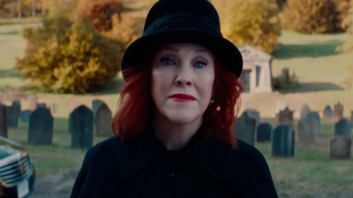 Catherine O’Hara ringrazia la tv per il Ritorno in Beetlejuice 2