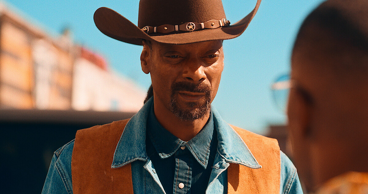 Jonathan Daviss Sarà Snoop Dogg nel Biopic: Tutto sul Film che Farà Storia! Jonathan Daviss Sarà Snoop Dogg nel Biopic: Tutto sul Film che Farà Storia!