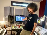 Caparezza, l’addio ai fan a Caserta? «Non so che fine farò, lasciatemi andare»
