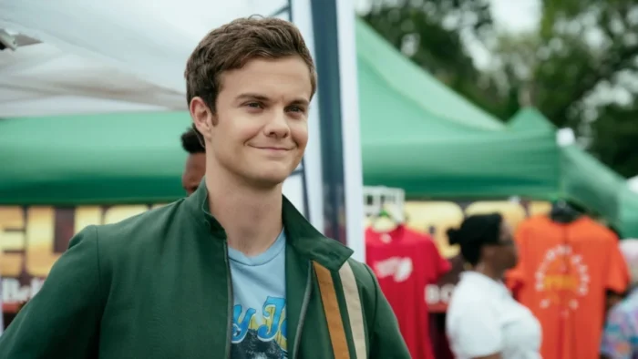 Mister Movie da Mistermovie.it mister movie neighborhood watch jack quaid e jeffrey dean morgan protagonisti del nuovo thriller