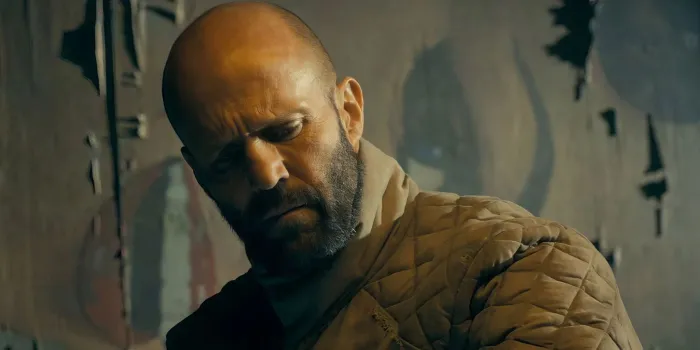 The Beekeeper: Azione Sotto la Lente di un SEAL e Grandi Novità sul Sequel con Jason Statham