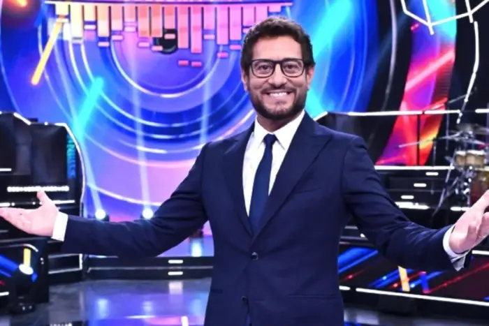 Sarabanda Celebrity: Tra talento, glamour e scintille, l’episodio con LDA e Paola Di Benedetto