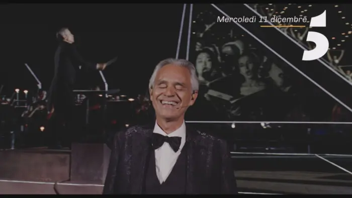 Andrea Bocelli incanta Capri: Ave Maria a sorpresa durante la messa!