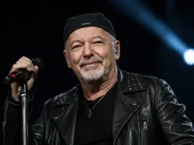 Vasco Rossi all'Università di Salerno, cerimonia a porte chiuse: il Campus non sarà aperto ai fan