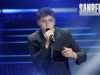 Tredici Pietro diventa attore: interpreterà Gianni Morandi nel film su Lucio Dalla