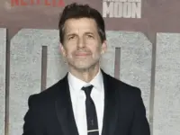 Zack Snyder rilancia un cult anni ’80: sarà lui a dirigere il remake di 1997: Fuga da New York