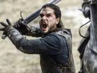 Kit Harington sarà Gilderoy Allock nella serie HBO di Harry Potter: Nicholas Hoult lascia il ruolo